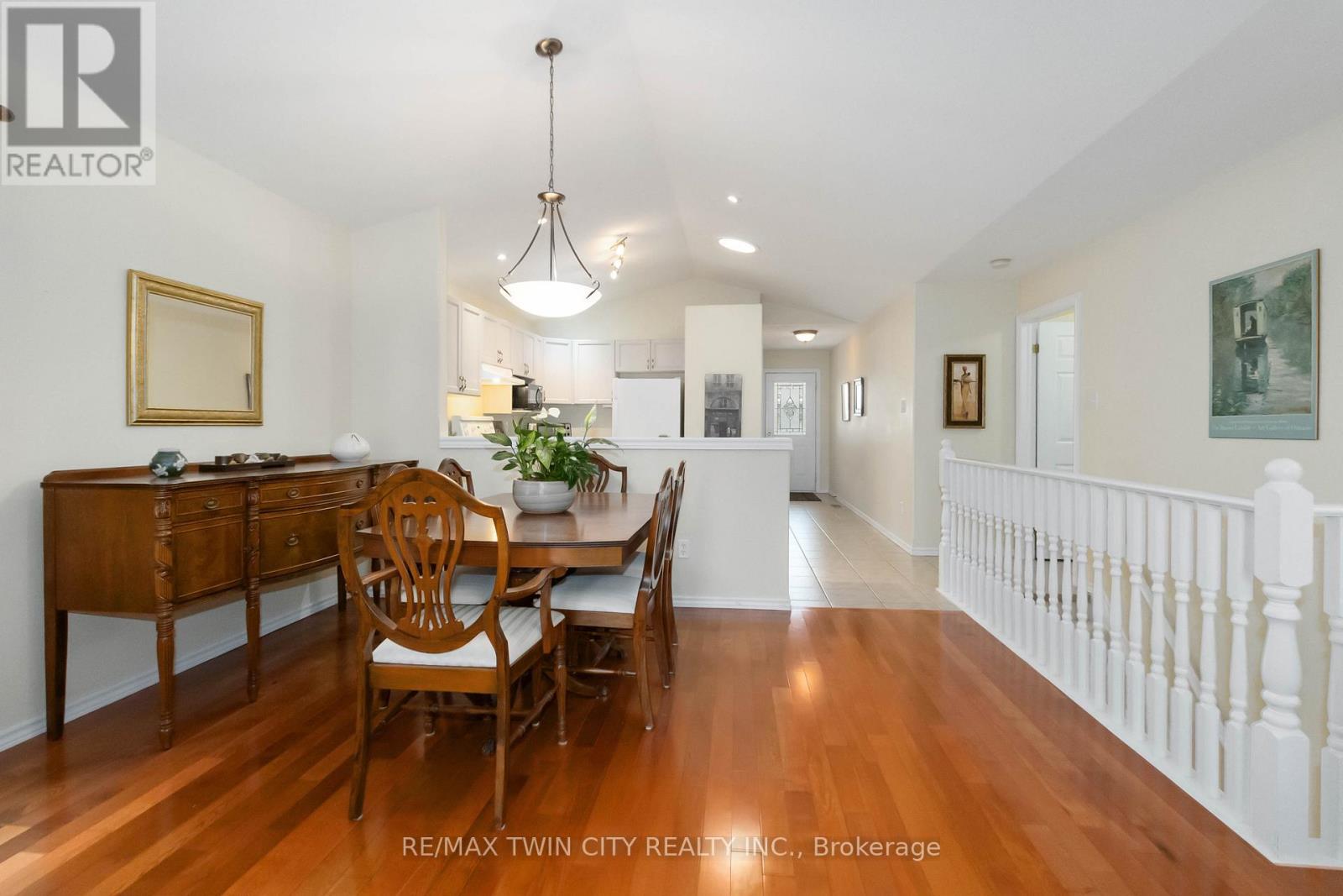 15 - 54 Glenwood Drive, Brantford, Ontario  N3S 3G6 - Photo 14 - X12463561