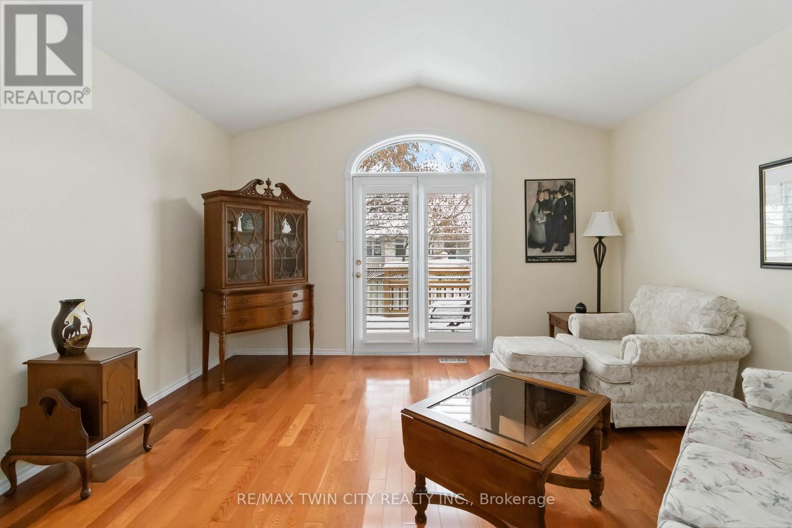 15 - 54 Glenwood Drive, Brantford, Ontario  N3S 3G6 - Photo 12 - X12463561