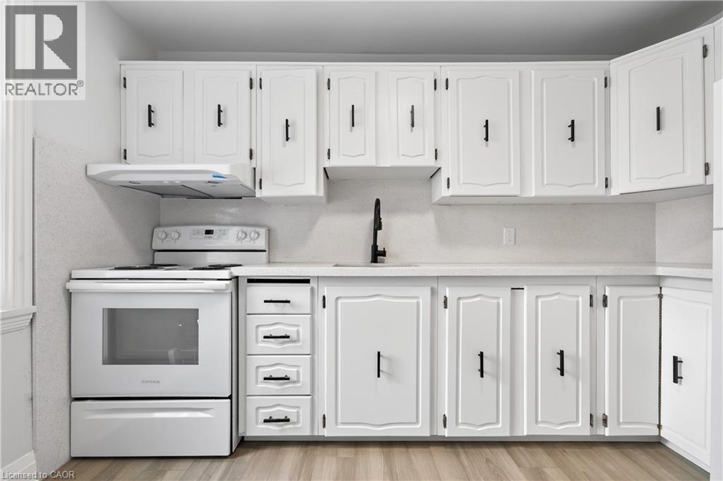 37 Kennedy Avenue Unit# 1, Hamilton, Ontario  L9B 1C4 - Photo 11 - 40794239