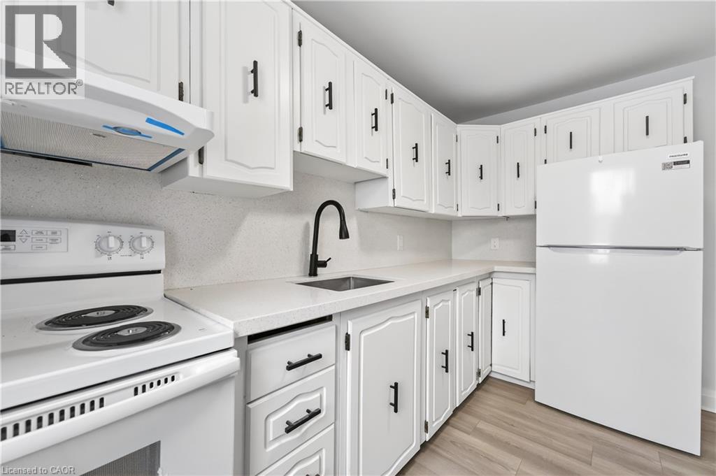 37 Kennedy Avenue Unit# 1, Hamilton, Ontario  L9B 1C4 - Photo 12 - 40794239