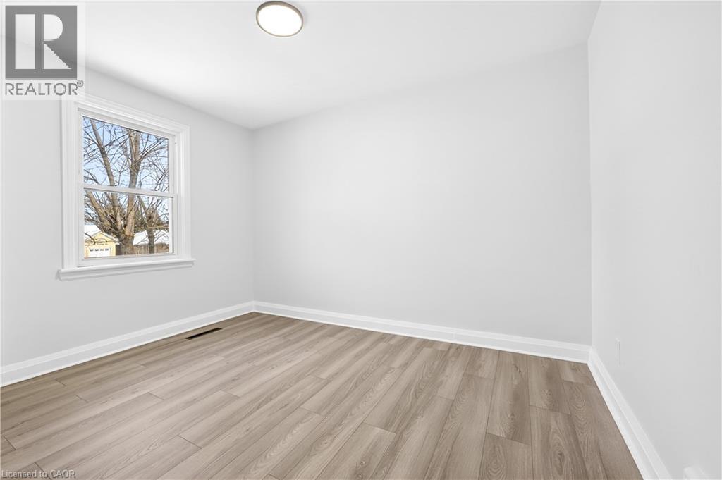 37 Kennedy Avenue Unit# 1, Hamilton, Ontario  L9B 1C4 - Photo 19 - 40794239