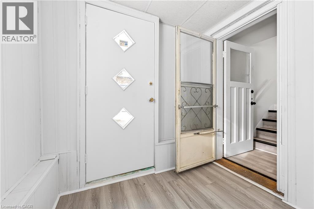 37 Kennedy Avenue Unit# 1, Hamilton, Ontario  L9B 1C4 - Photo 37 - 40794239