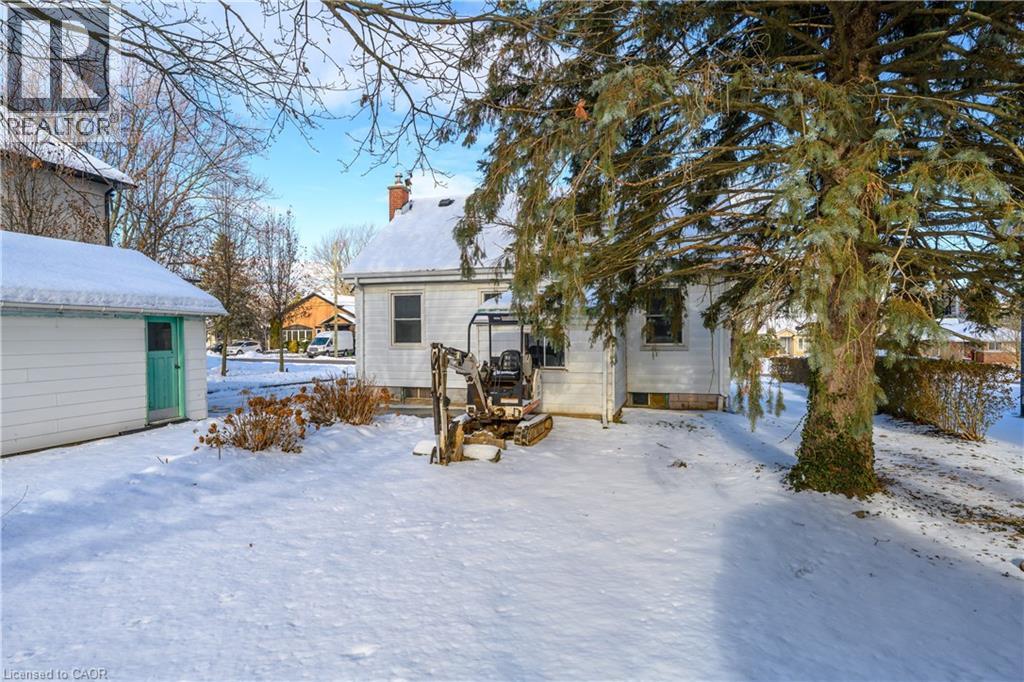 37 Kennedy Avenue Unit# 1, Hamilton, Ontario  L9B 1C4 - Photo 38 - 40794239