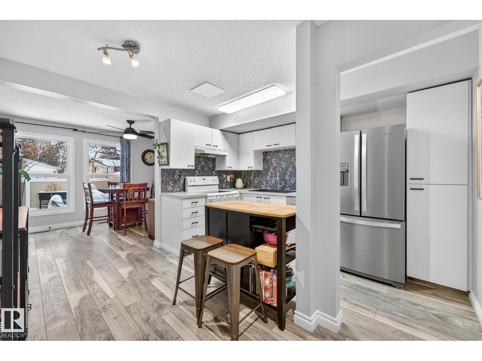 7 Grandview Rg, St. Albert, Alberta T8N 1T3 - Photo 5 - E4468270