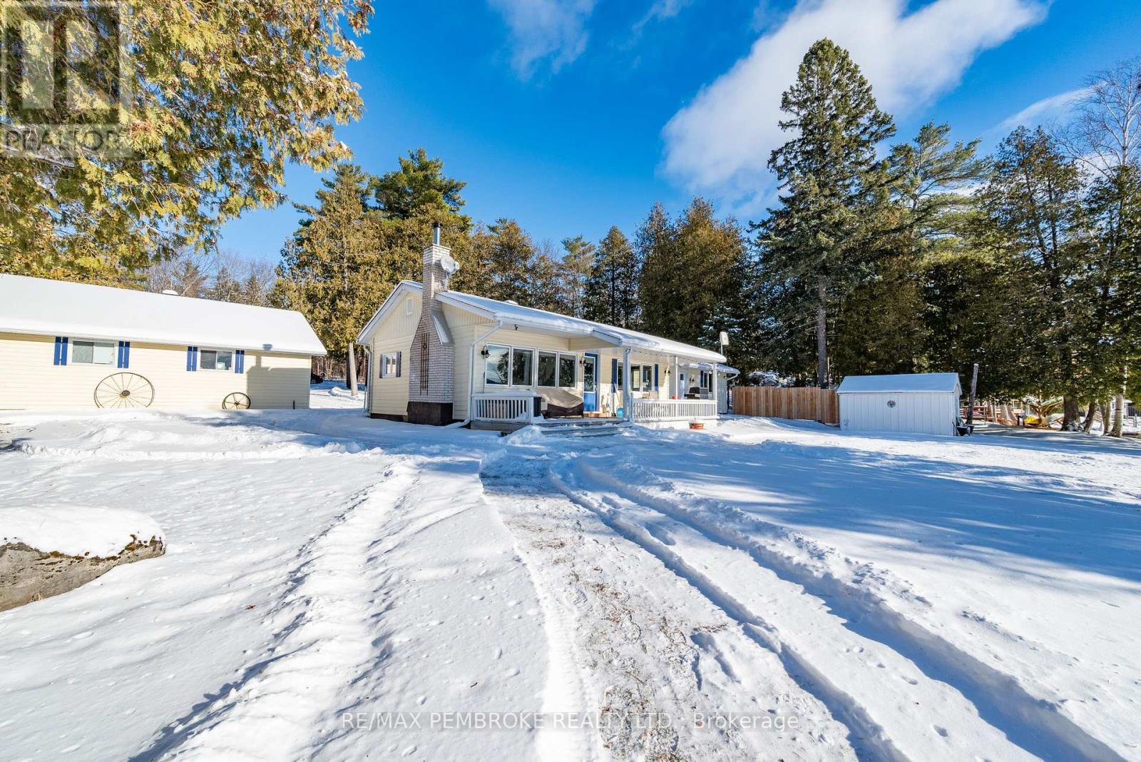 229 Holiday Lane, North Algona Wilberforce, Ontario  K0J 1T0 - Photo 15 - X12637280