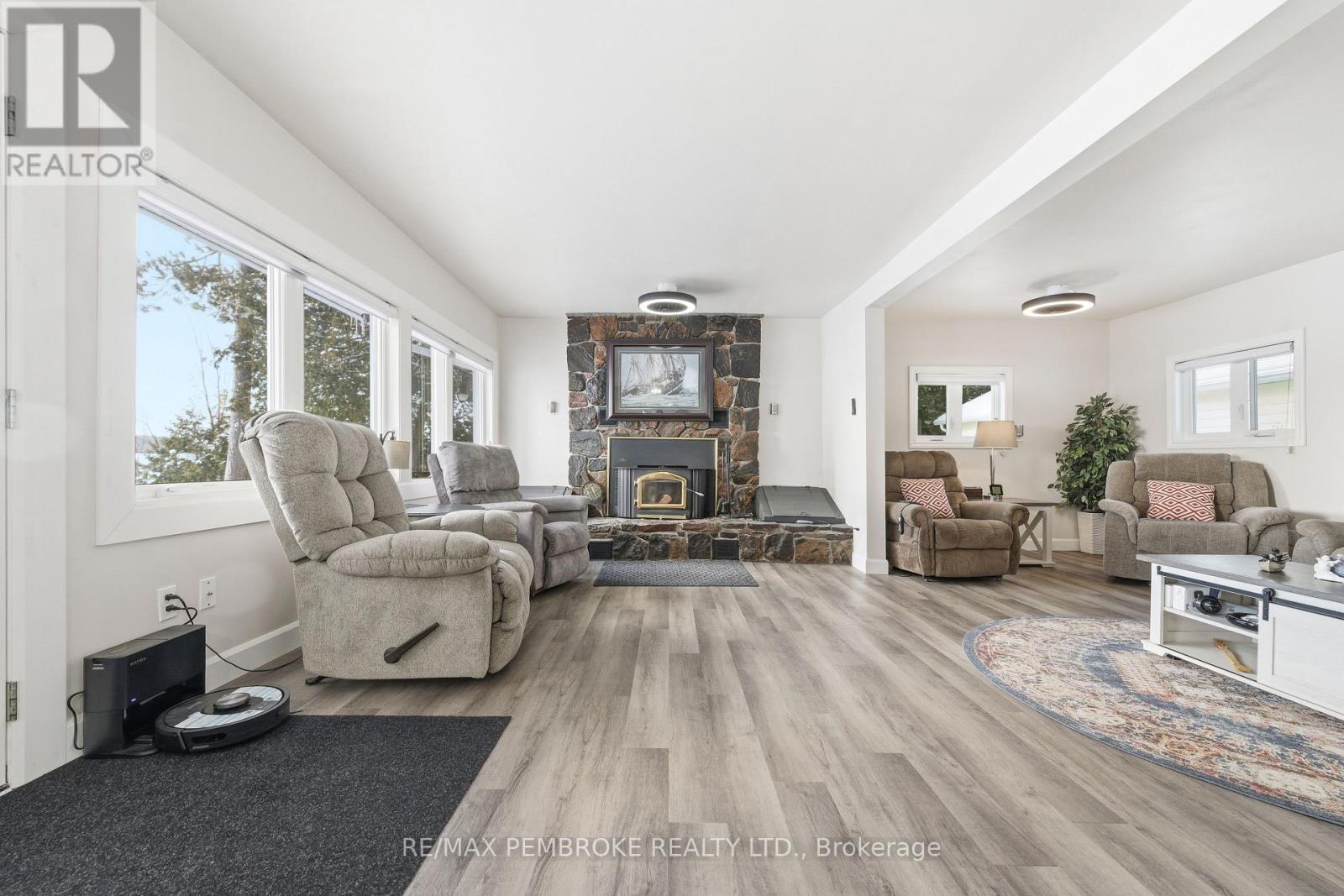 229 Holiday Lane, North Algona Wilberforce, Ontario  K0J 1T0 - Photo 32 - X12637280