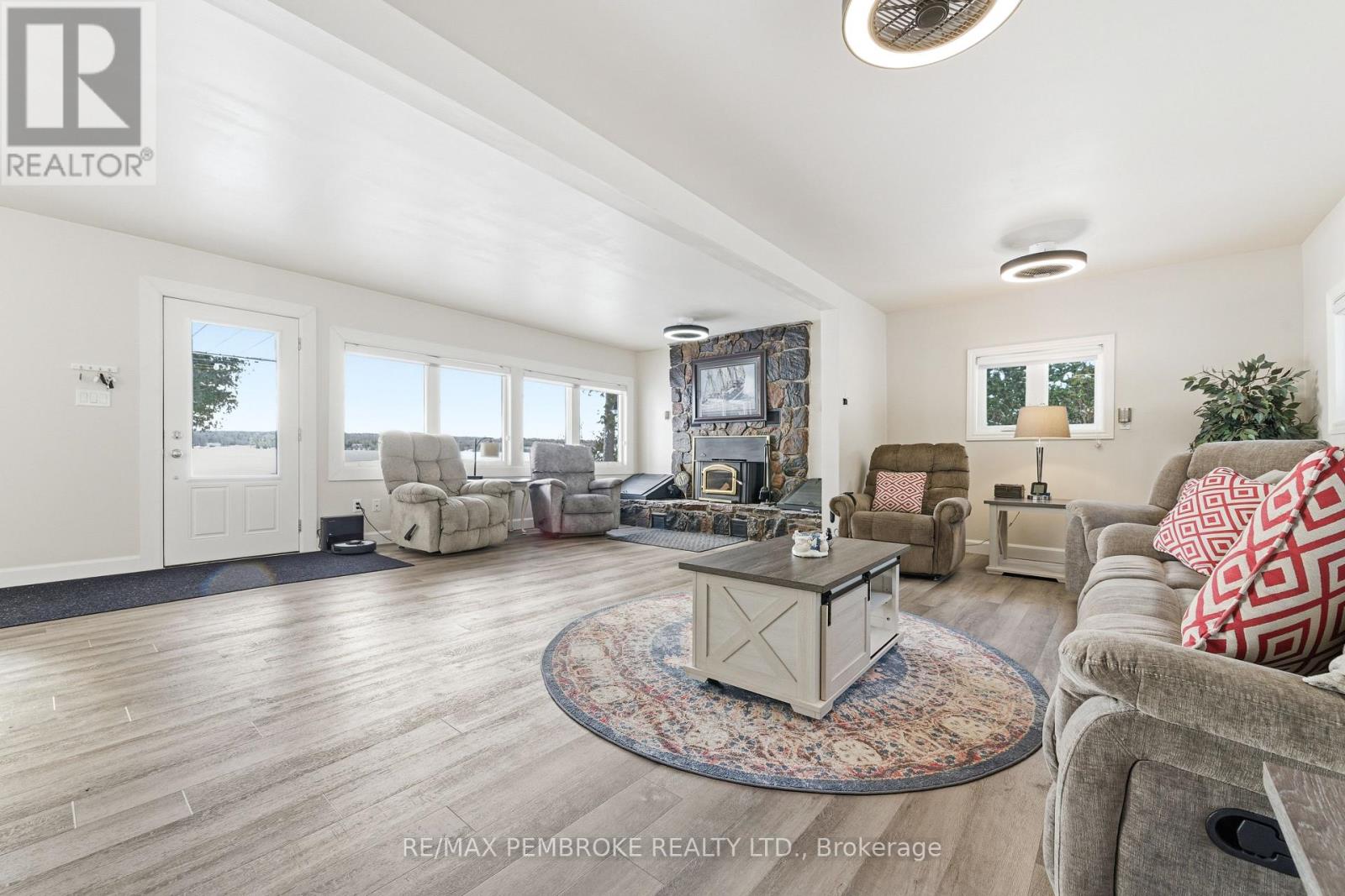 229 Holiday Lane, North Algona Wilberforce, Ontario  K0J 1T0 - Photo 34 - X12637280