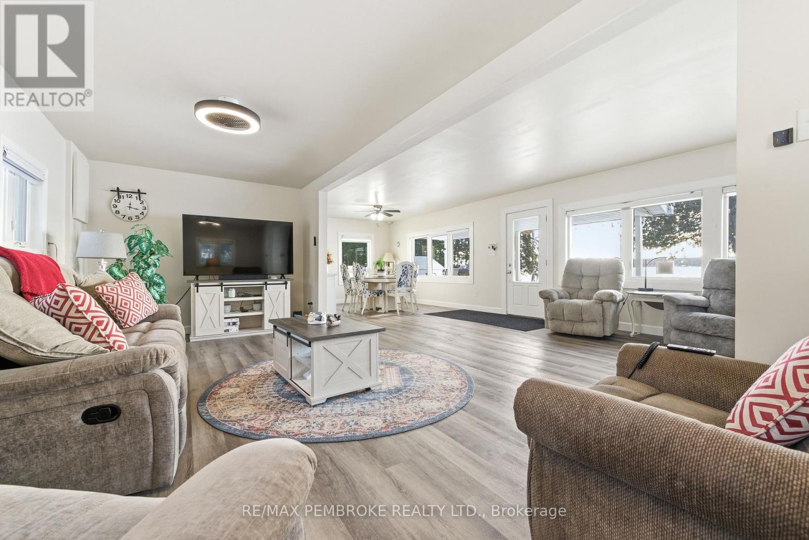 229 Holiday Lane, North Algona Wilberforce, Ontario  K0J 1T0 - Photo 30 - X12637280