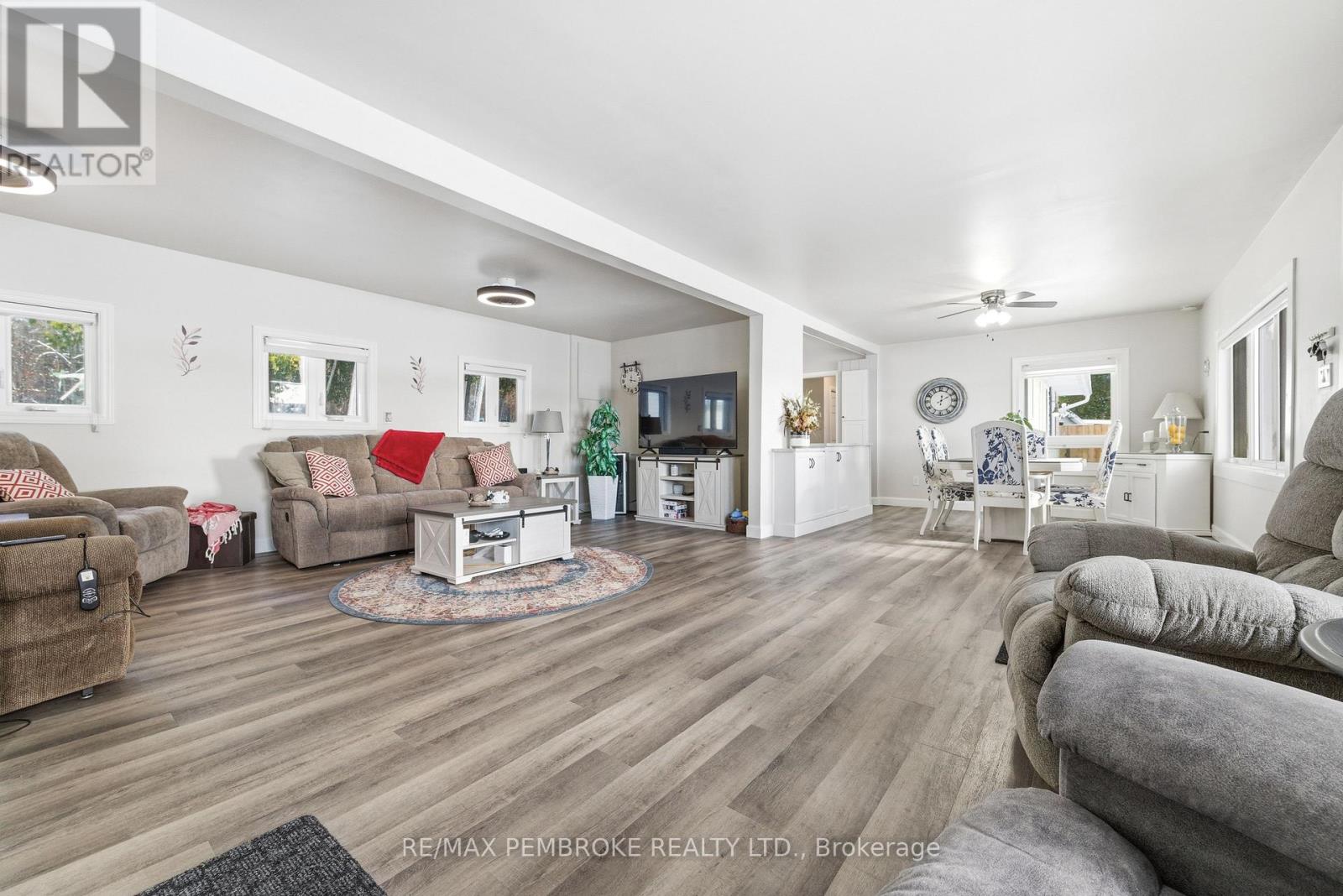 229 Holiday Lane, North Algona Wilberforce, Ontario  K0J 1T0 - Photo 35 - X12637280