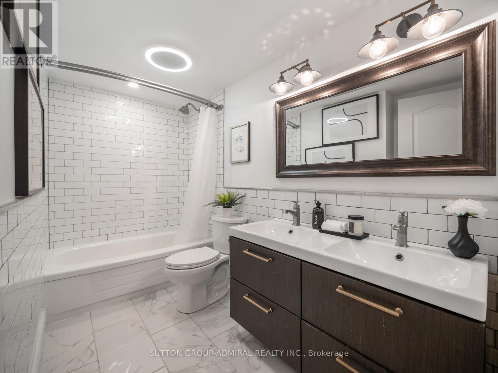 810 - 45 Carlton Street, Toronto, Ontario  M5B 2H9 - Photo 33 - C12638398