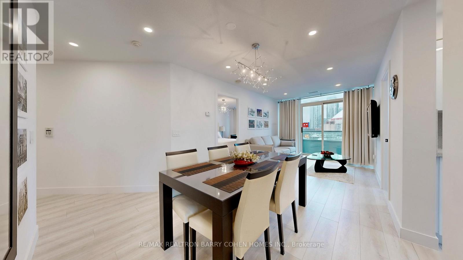 618 - 51 Lower Simcoe Street, Toronto (Waterfront Communities), Ontario  M5J 3A4 - Photo 12 - C12638432