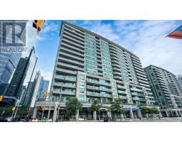 618 - 51 LOWER SIMCOE STREET, Toronto, Ontario