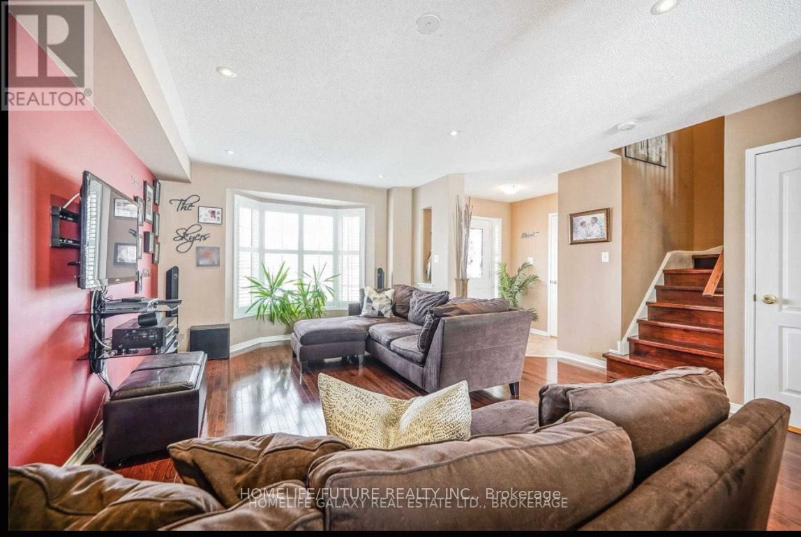 33 Warnford Circle, Ajax, Ontario  L1T 0J7 - Photo 8 - E12638392