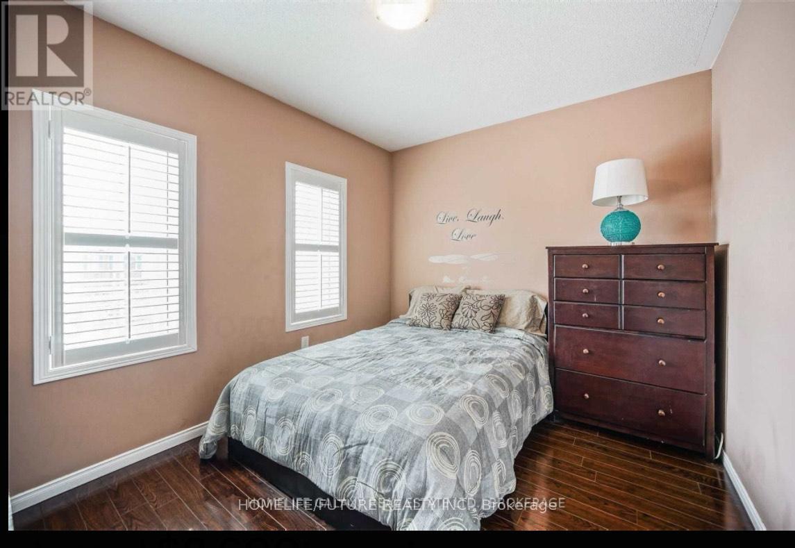 33 Warnford Circle, Ajax, Ontario  L1T 0J7 - Photo 9 - E12638392