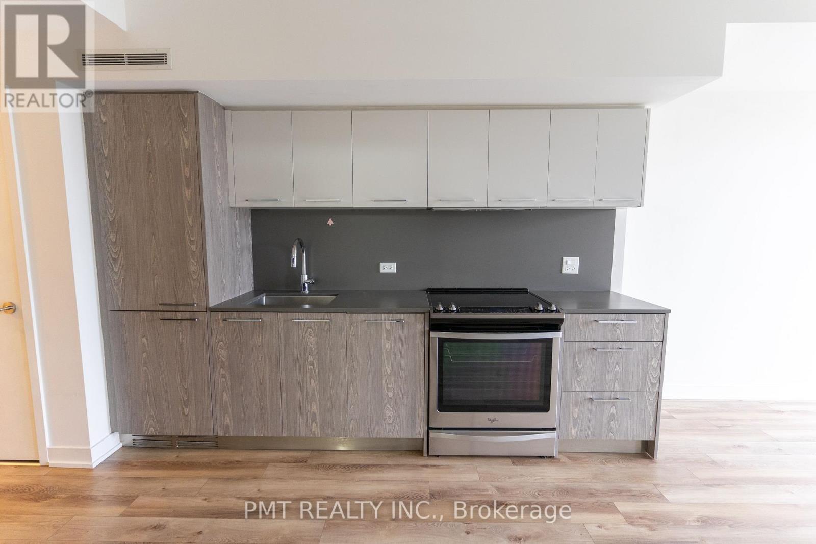 424 - 30 Baseball Place, Toronto (South Riverdale), Ontario  M4M 0E8 - Photo 4 - E12638424