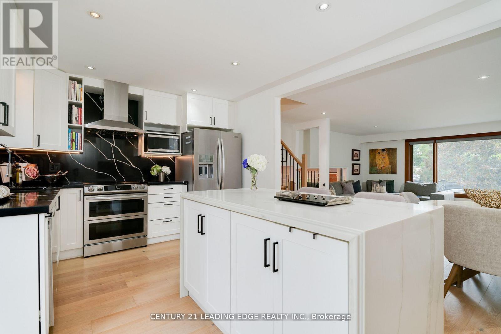 4 Aveline Crescent, Toronto, Ontario  M1H 2P5 - Photo 22 - E12638444