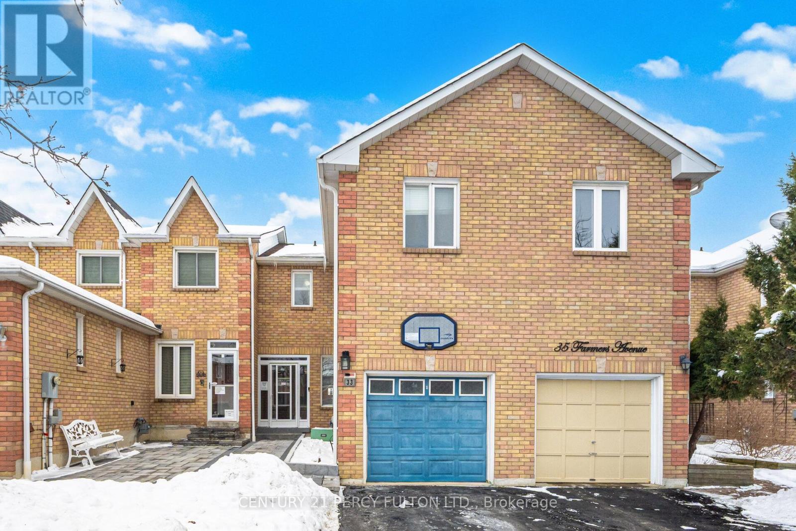 33 FARMERS AVENUE, Ajax, Ontario