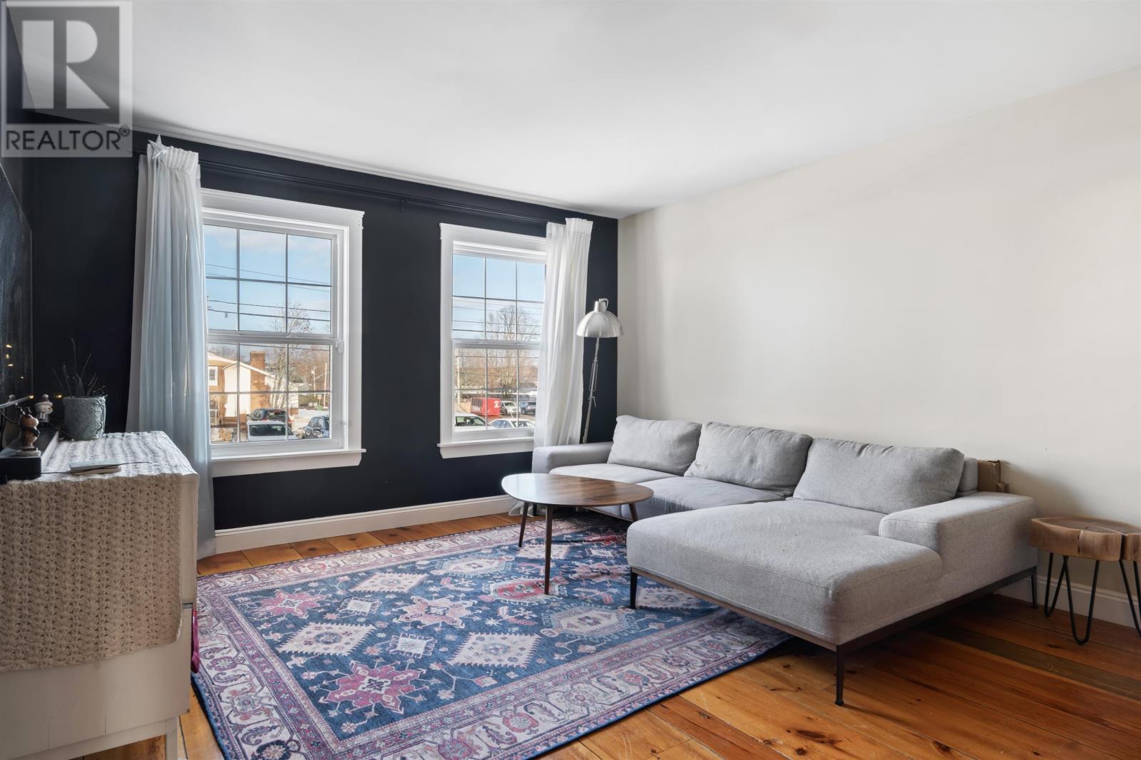 27b Linden Avenue, Charlottetown, Prince Edward Island  C1A 5Z1 - Photo 4 - 202529528