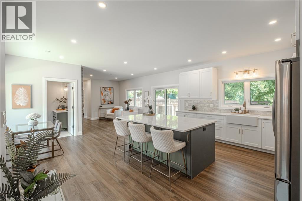 51 Brown Street W, Waterford, Ontario  N0E 1Y0 - Photo 12 - 40753506