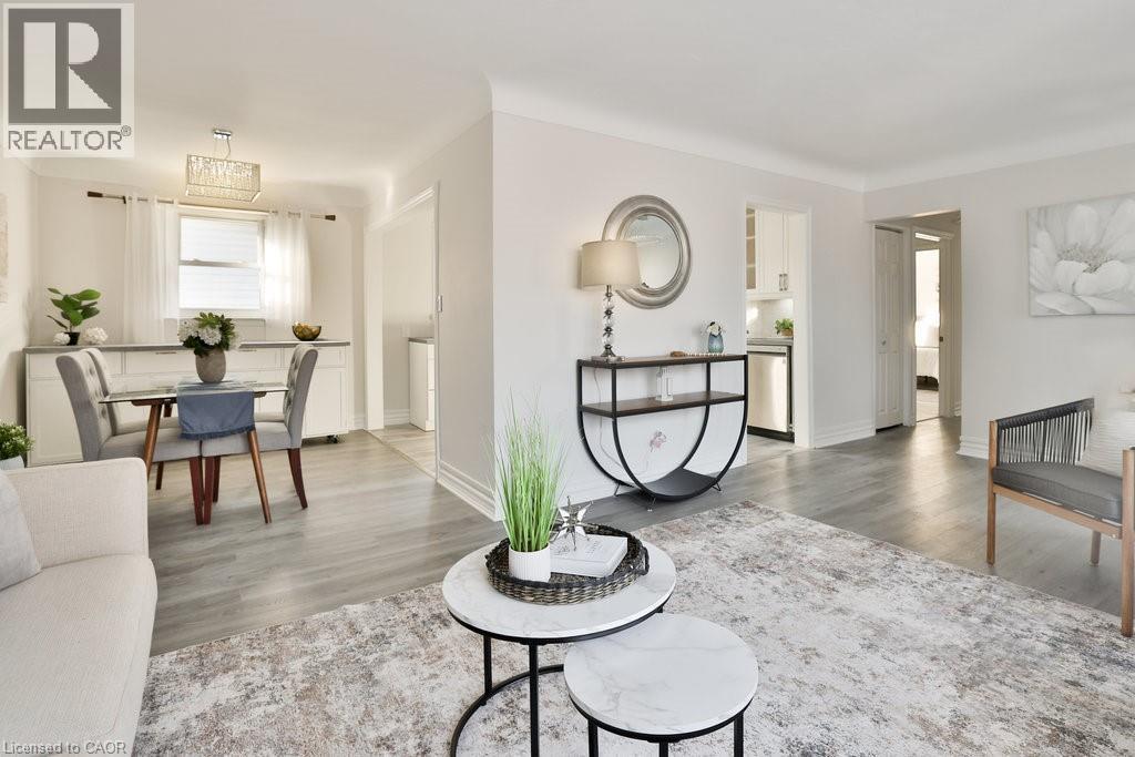 260 Foxbar Road, Burlington, Ontario  L7L 3A3 - Photo 7 - 40793910