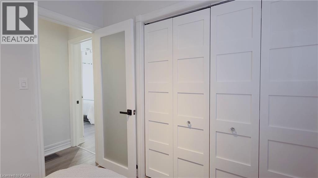 260 Foxbar Road, Burlington, Ontario  L7L 3A3 - Photo 22 - 40793910