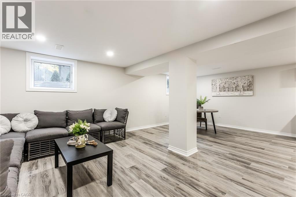 260 Foxbar Road, Burlington, Ontario  L7L 3A3 - Photo 29 - 40793910