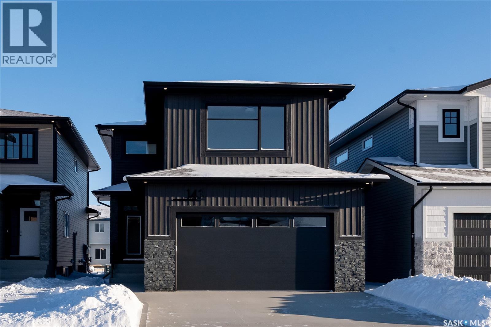 143 Cockroft MANOR, Saskatoon, Saskatchewan