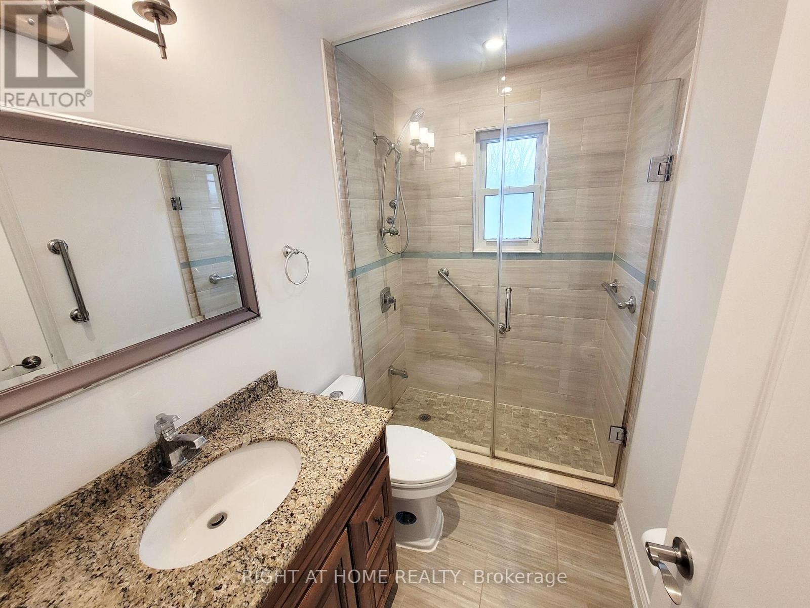 339 Boisdale Avenue, Richmond Hill, Ontario  L4C 1R4 - Photo 21 - N12638394