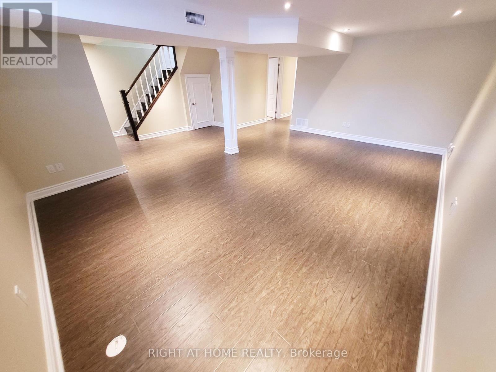 339 Boisdale Avenue, Richmond Hill, Ontario  L4C 1R4 - Photo 28 - N12638394