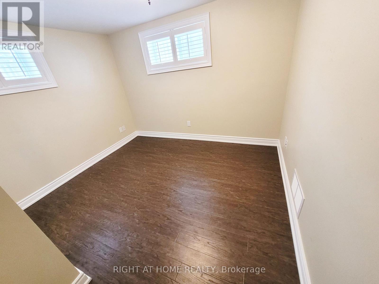 339 Boisdale Avenue, Richmond Hill, Ontario  L4C 1R4 - Photo 31 - N12638394