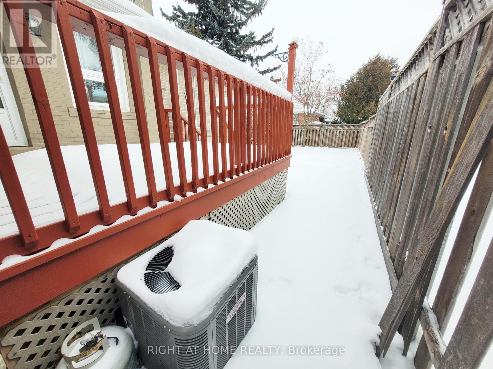 339 Boisdale Avenue, Richmond Hill, Ontario  L4C 1R4 - Photo 42 - N12638394