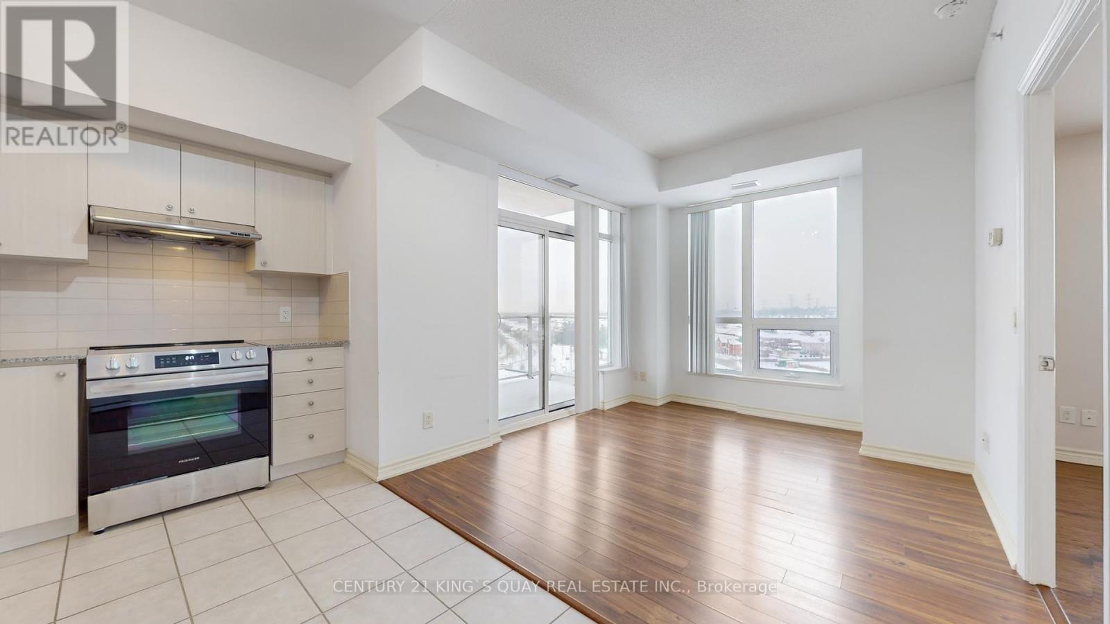 806 - 8323 Kennedy Road, Markham (Village Green-South Unionville), Ontario  L3R 5W7 - Photo 10 - N12638434