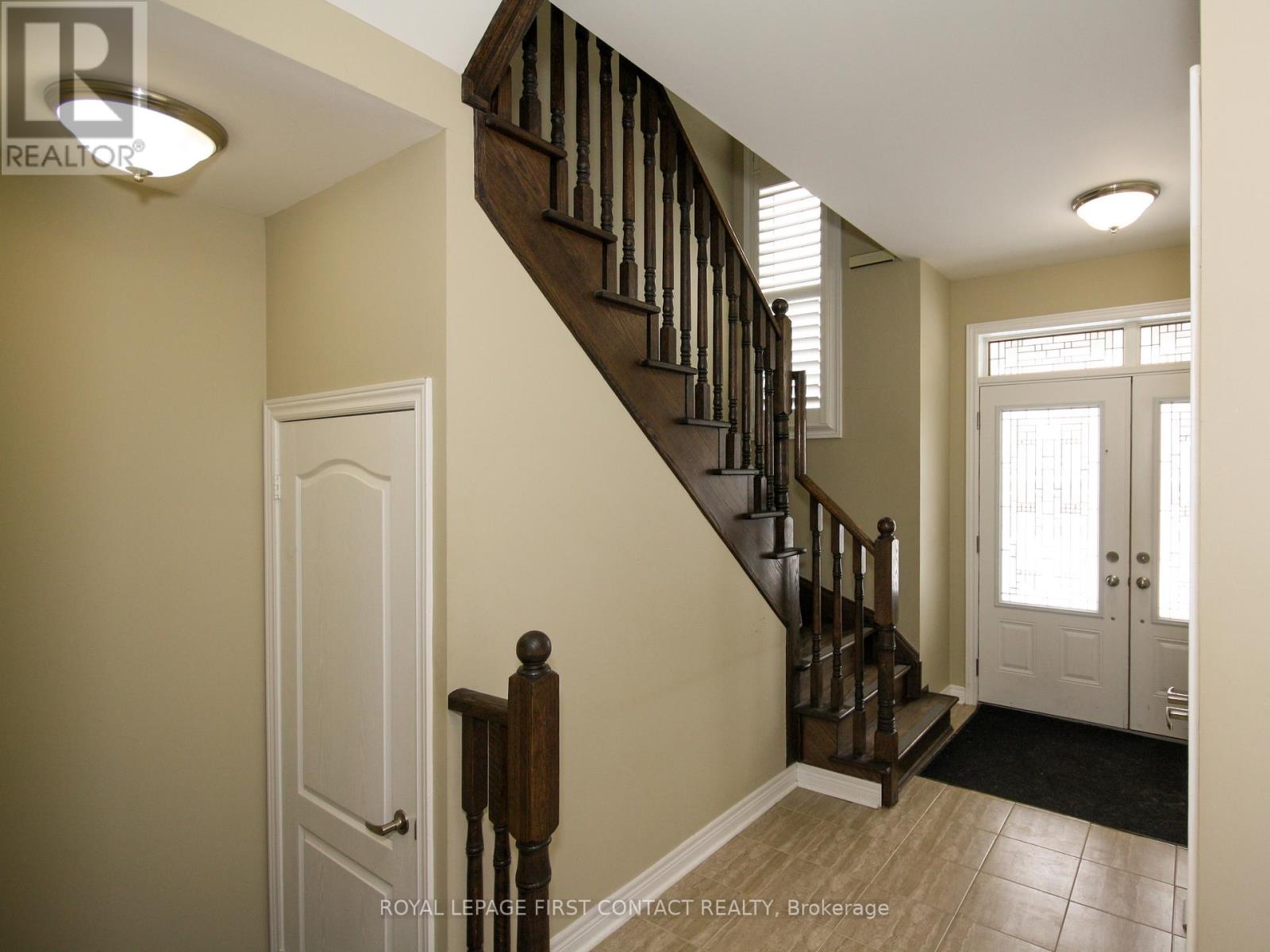 30 Forsyth Crescent, Springwater, Ontario  L4N 5K4 - Photo 4 - S12638524