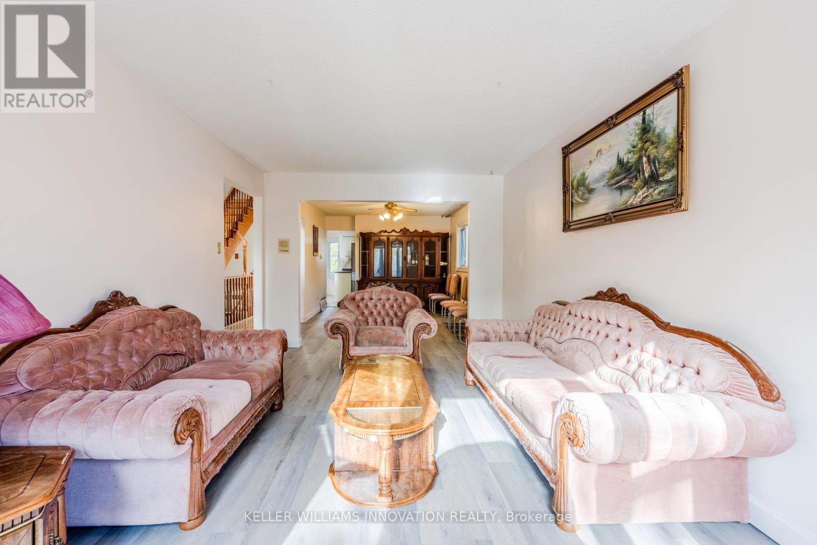 8 Dingwall Court, Brampton, Ontario  L6Z 2V3 - Photo 5 - W12638426