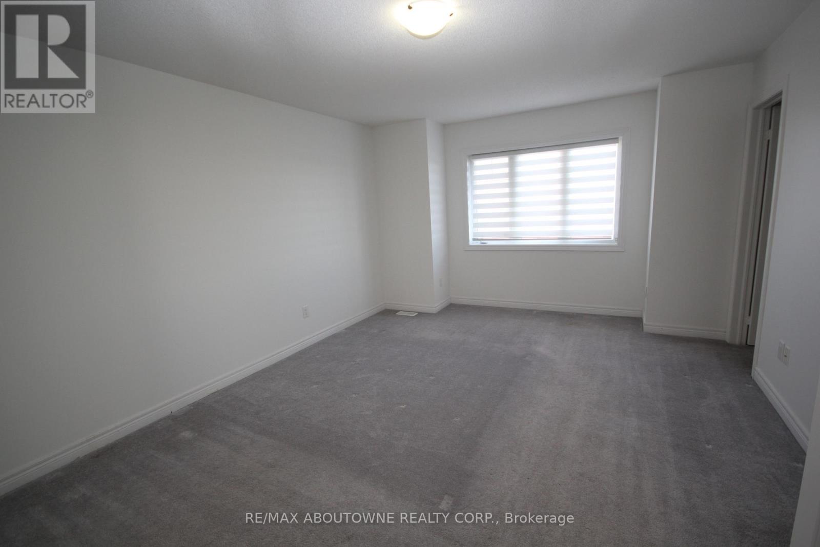 3892 Lodi Road, Burlington, Ontario  L7M 0Z5 - Photo 14 - W12638440