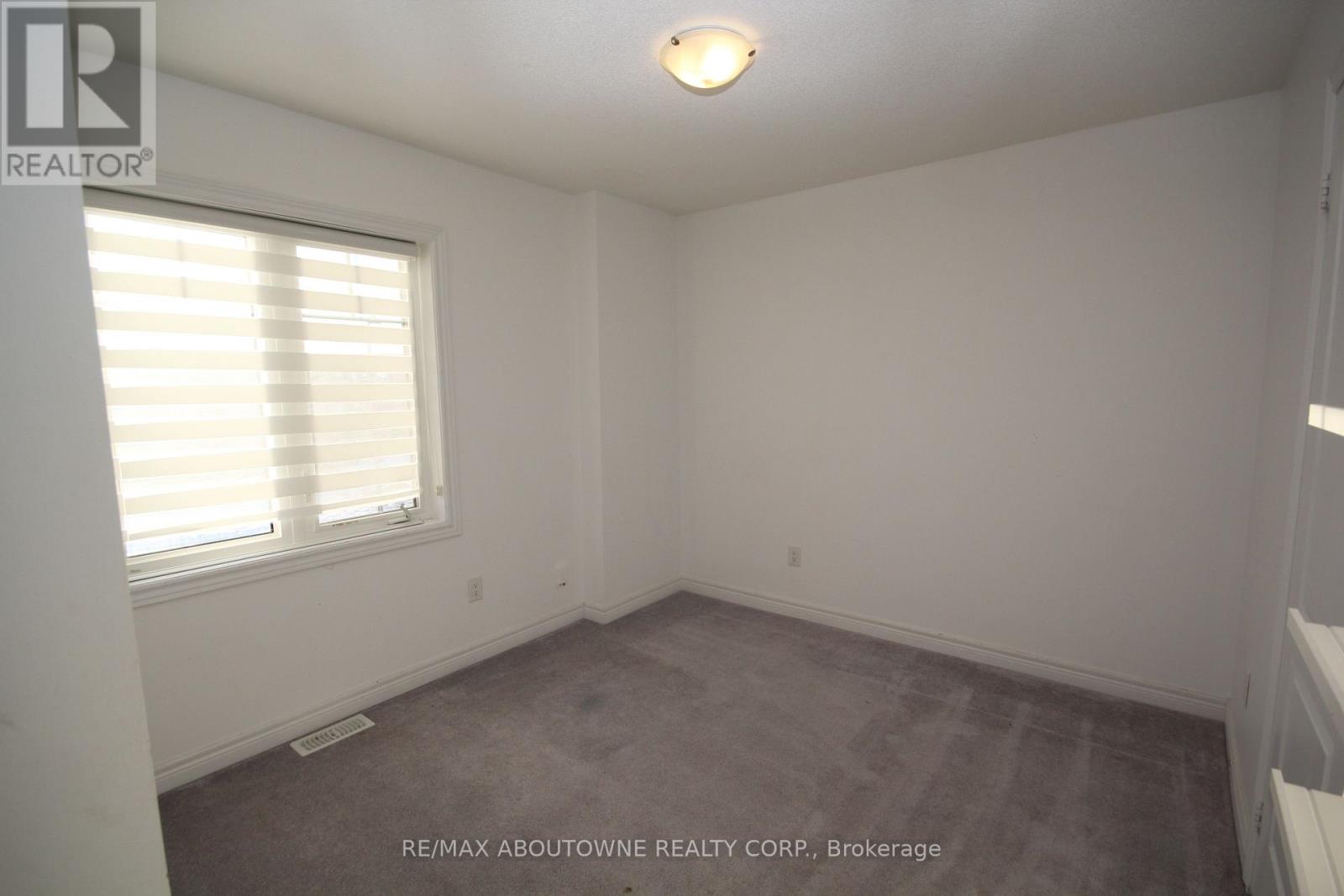 3892 Lodi Road, Burlington, Ontario  L7M 0Z5 - Photo 19 - W12638440