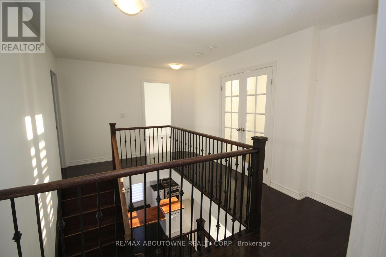 3892 Lodi Road, Burlington, Ontario  L7M 0Z5 - Photo 31 - W12638440