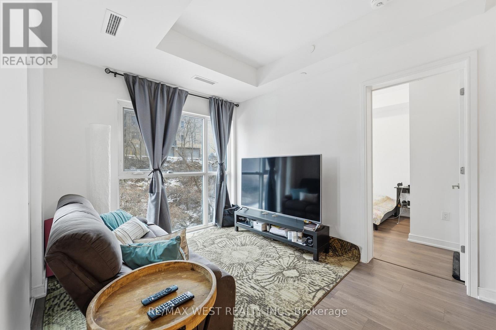 306 - 25 Neighbourhood Lane, Toronto, Ontario  M8Y 0C4 - Photo 19 - W12638450