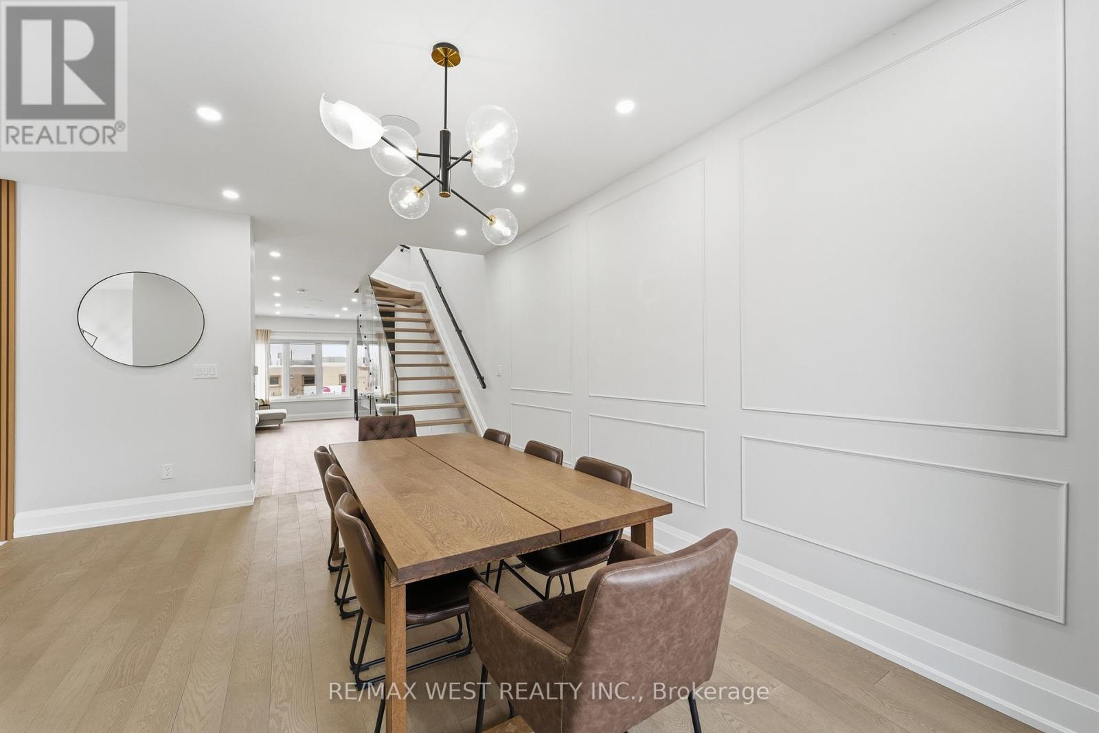 922 Fourth Street, Mississauga (Lakeview), Ontario  L5E 1J6 - Photo 10 - W12638452