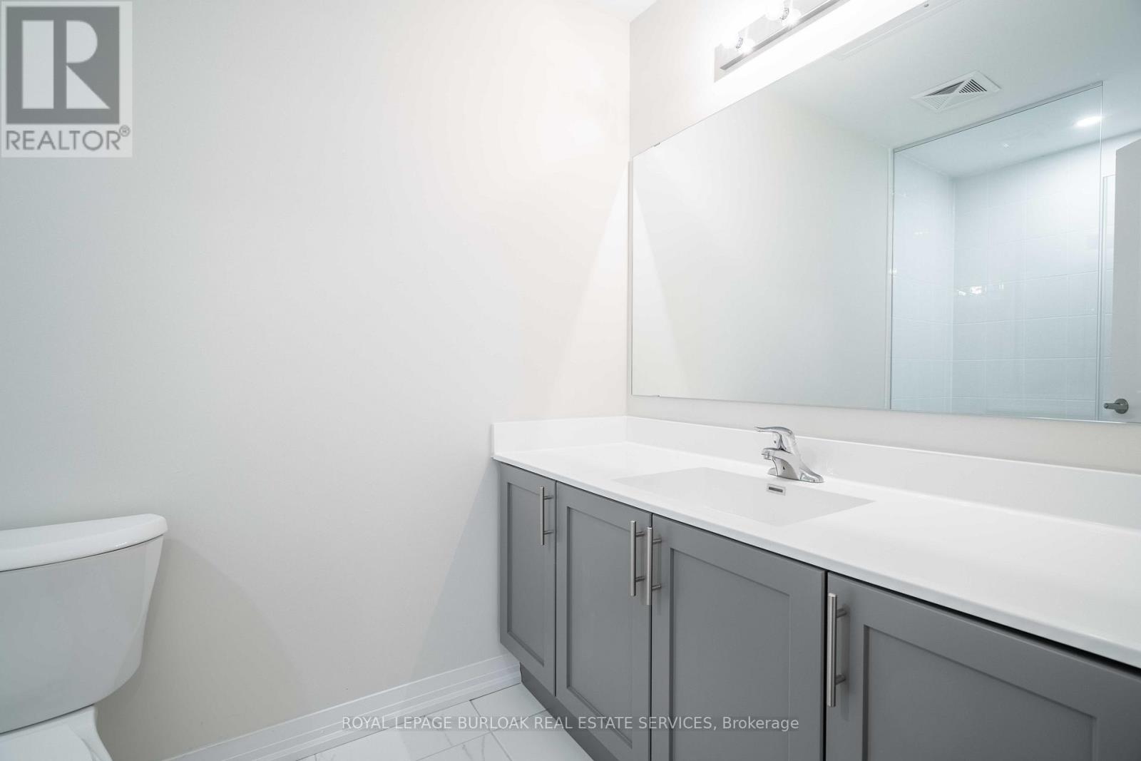 126 - 1585 Rose Way, Milton (Cb Cobban), Ontario  L9E 1N4 - Photo 10 - W12638454