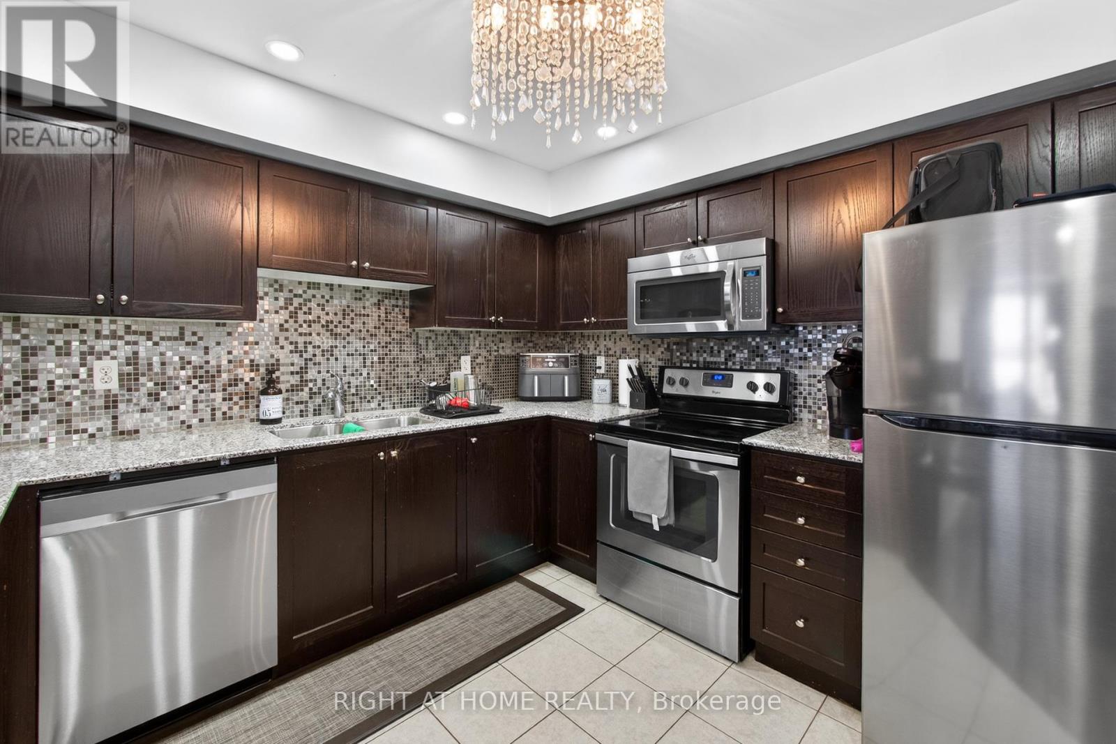 1 - 2504 Post Road, Oakville, Ontario  L6H 0K1 - Photo 13 - W12638482