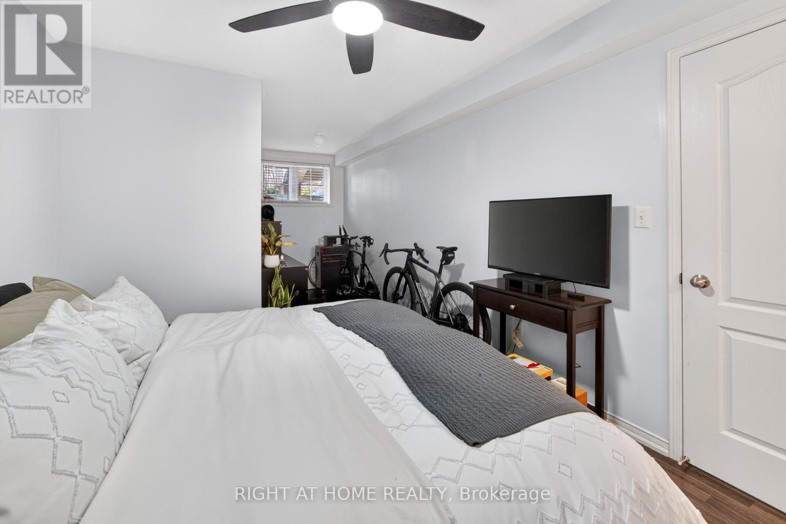 1 - 2504 Post Road, Oakville, Ontario  L6H 0K1 - Photo 20 - W12638482