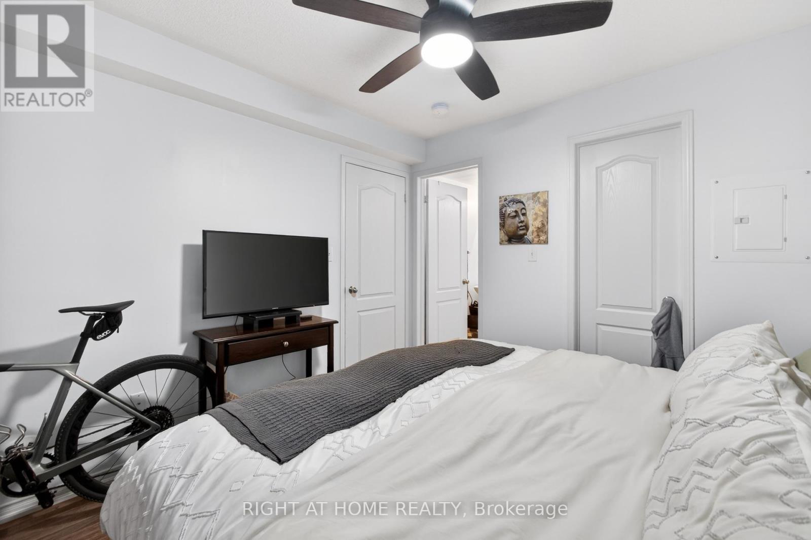 1 - 2504 Post Road, Oakville, Ontario  L6H 0K1 - Photo 21 - W12638482