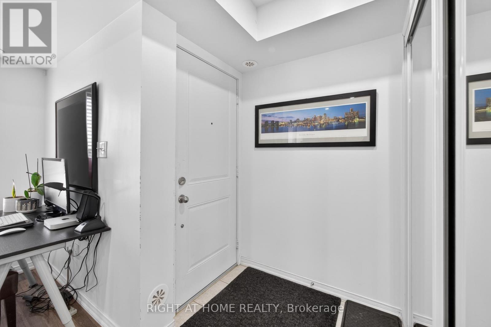 1 - 2504 Post Road, Oakville, Ontario  L6H 0K1 - Photo 3 - W12638482