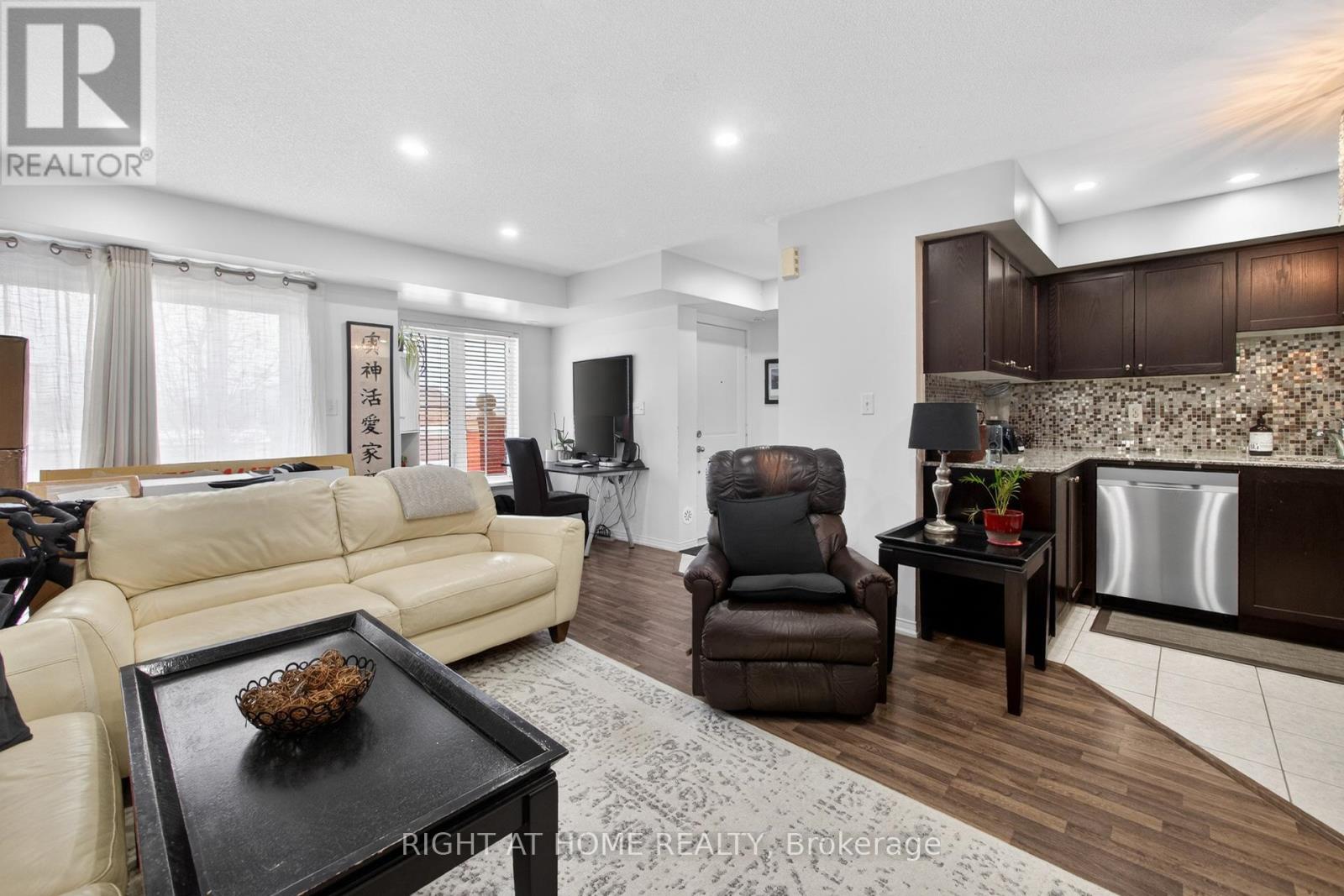 1 - 2504 Post Road, Oakville, Ontario  L6H 0K1 - Photo 8 - W12638482