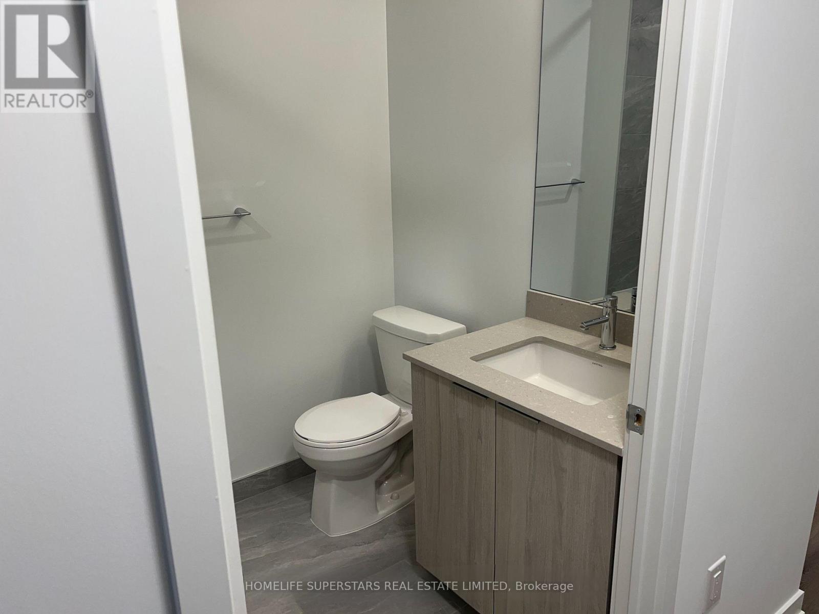 3201 - 395 Square One Drive, Mississauga (City Centre), Ontario  L5B 0P6 - Photo 11 - W12638496