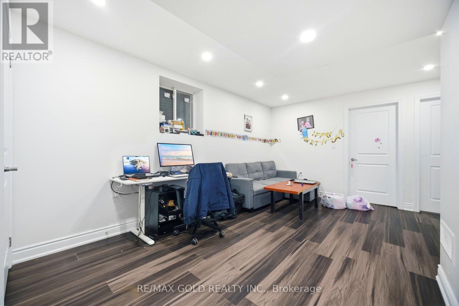 15 Spinland Street, Caledon, Ontario  L7C 4K4 - Photo 41 - W12638518