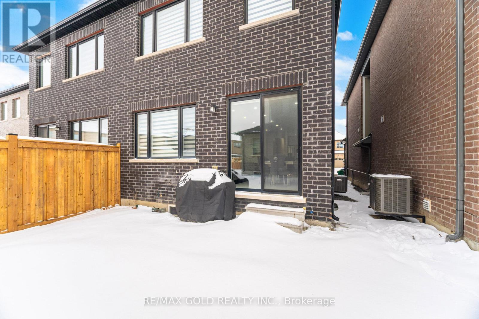 15 Spinland Street, Caledon, Ontario  L7C 4K4 - Photo 46 - W12638518