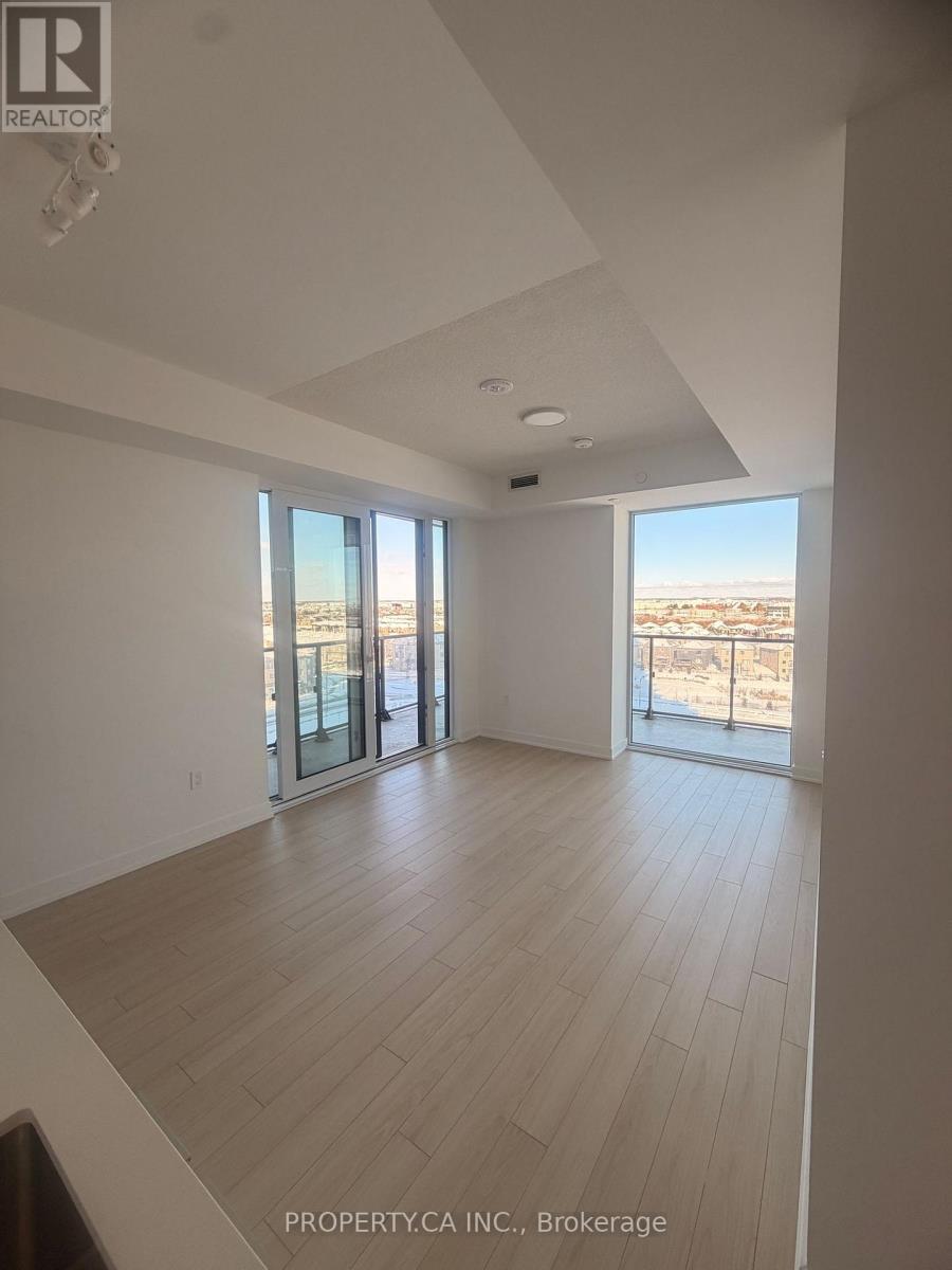 728 - 15 Skyridge Drive, Brampton, Ontario  L6P 4S7 - Photo 2 - W12638522