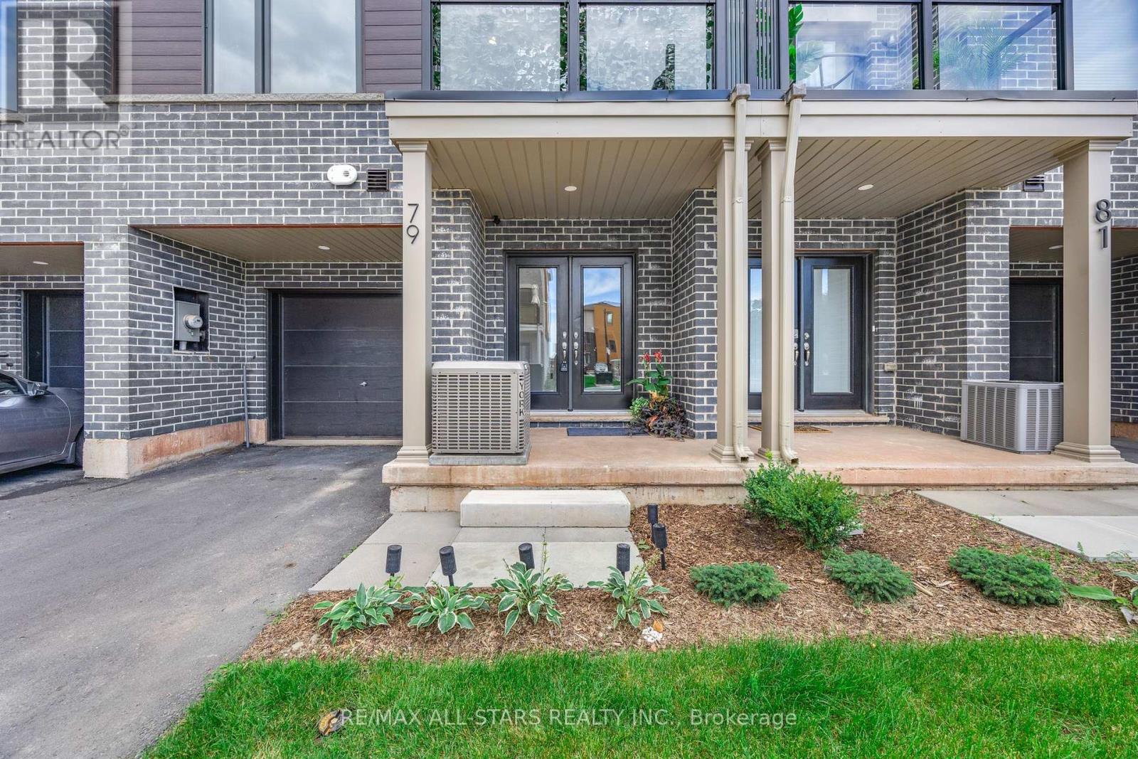 79 Dryden Lane, Hamilton, Ontario  L8H 0B6 - Photo 2 - X12638428